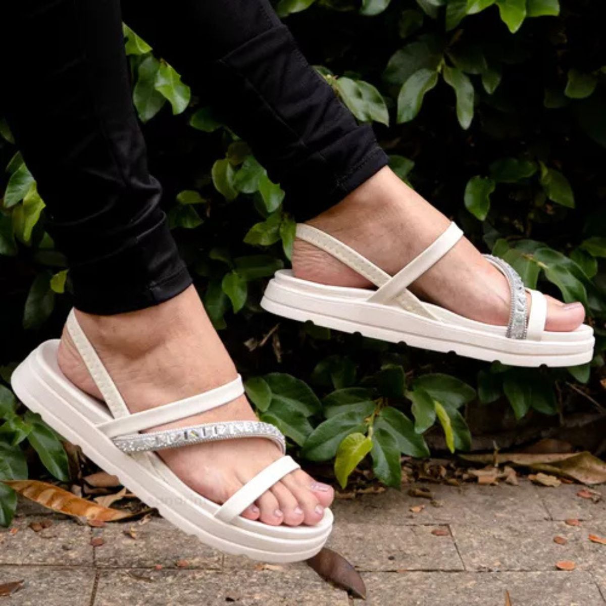 Sandália Plataforma Salto Flatform Conforto Moleca Papete