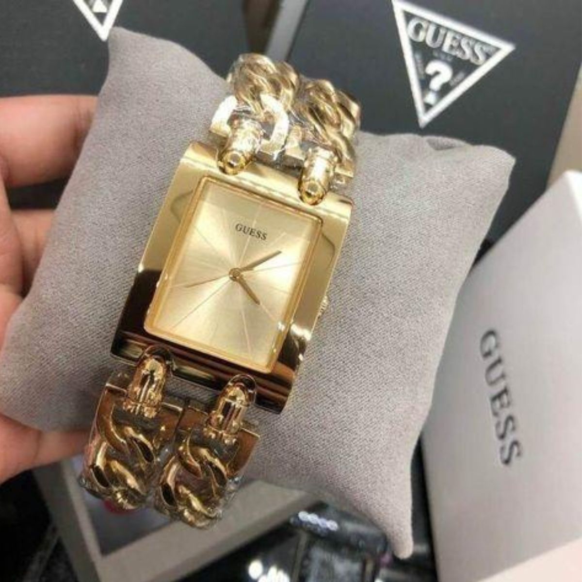 Relógio Guess Exchange Feminino Aço Dourado